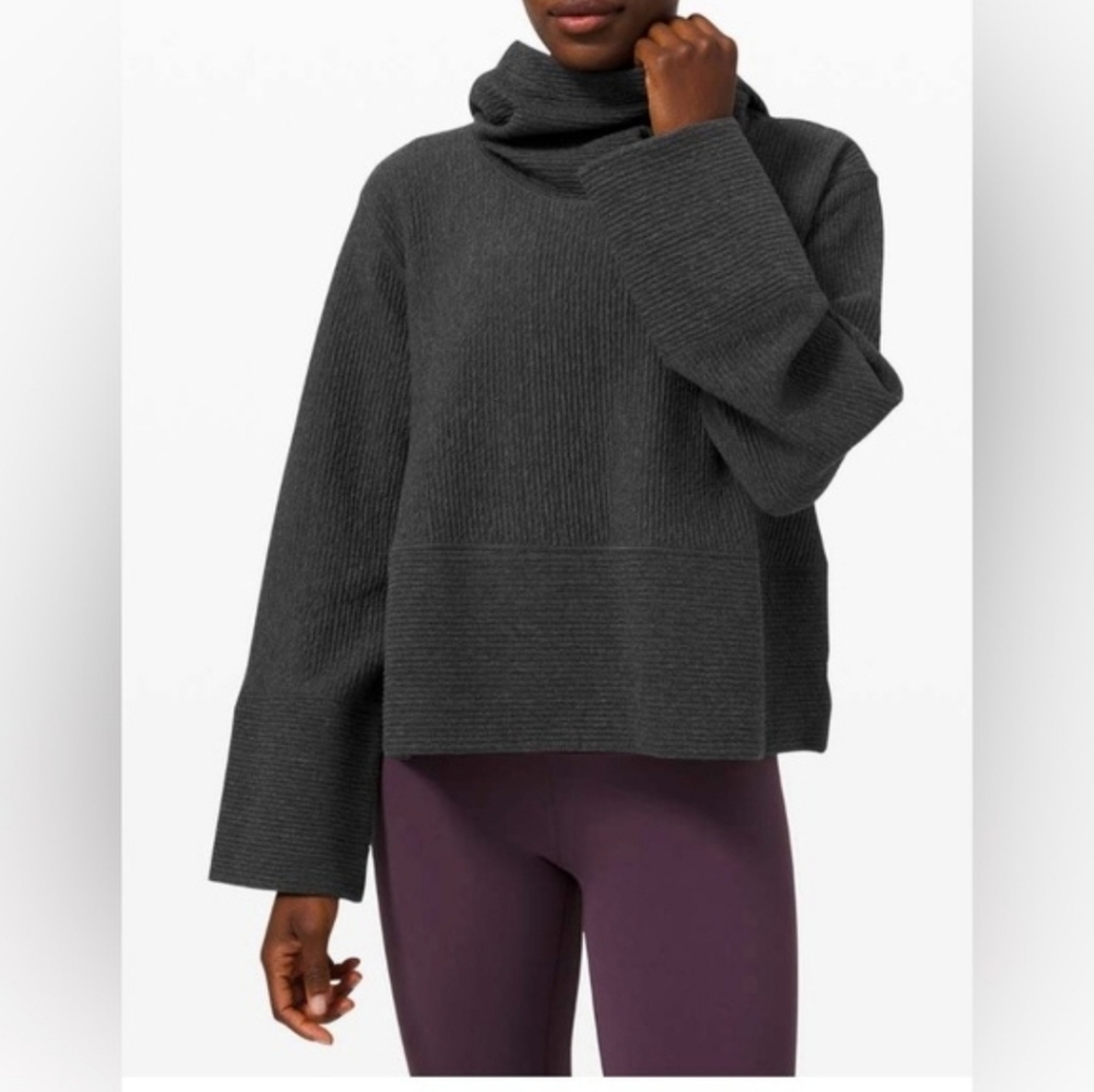 Lululemon Retreat Yourself Textured Hoodie Size M/L